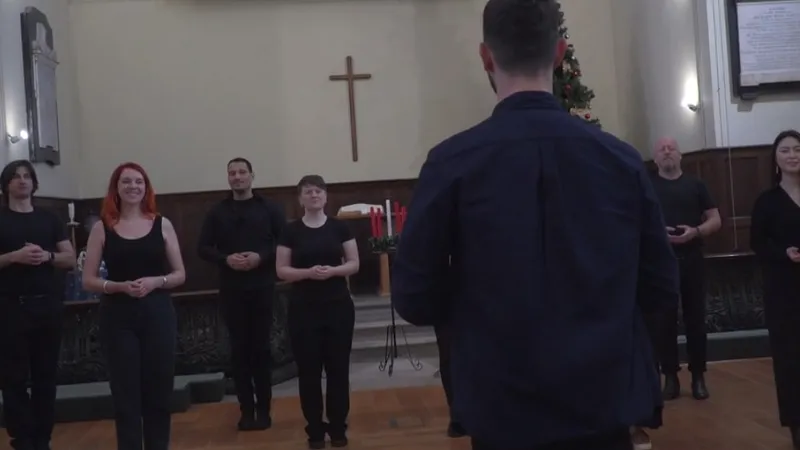 Colind special al unui cor din Marea Britanie. FOTO: Captură video
