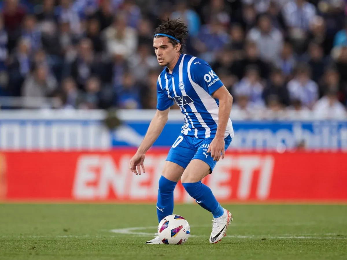 Ianis Hagi, dat afară de la Glasgow, de Michael Beale, concediat - Foto: Profimedia Images