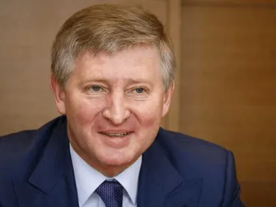 Miliardarul ucrainean Rinat Ahmetov închide o importantă fabrică din România, după atacurile Rusiei din Ucraina. Urmează concedieri colective