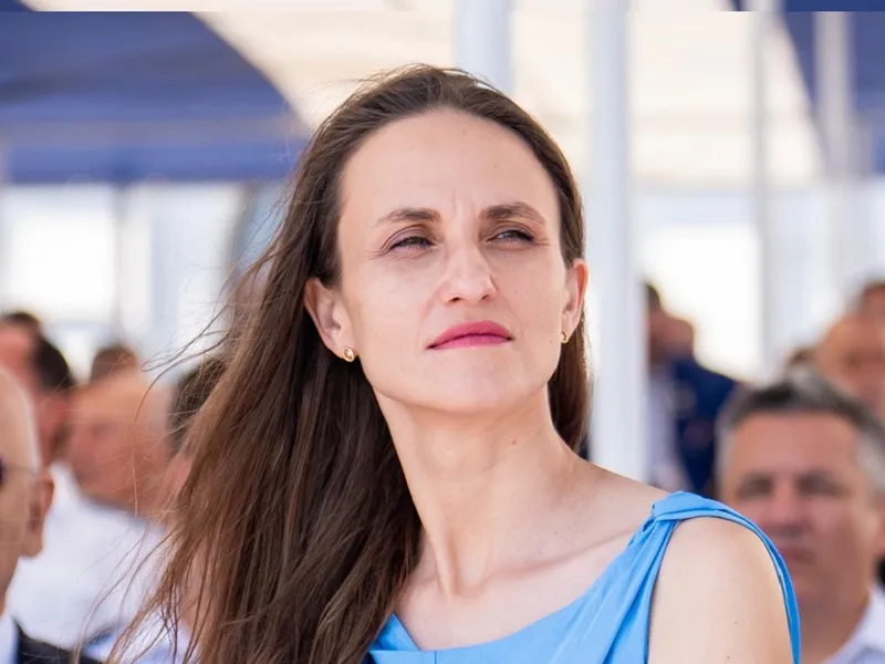 Oana Țoiu, ministrul de externe - Foto: facebook/ Oana Țoiu
