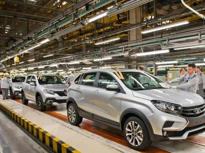 Cum a ajuns o rublă să valoreze 2,2 miliarde de euro: Renault „cedează” AvtoVaz Institutului NAMI. / Foto: rusautonews.com