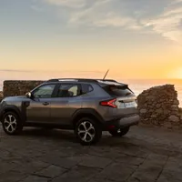 Revoluție, la Dacia! A 3-a generație Dacia Duster spune „Adio, diesel!”, 5 moduri de condus - Foto: Dacia