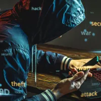 Butonul interzis de pe telefon pe care hackerii vor să-l apeși. Cum te pot spiona prin Bluetooth - Foto: Profimedia images