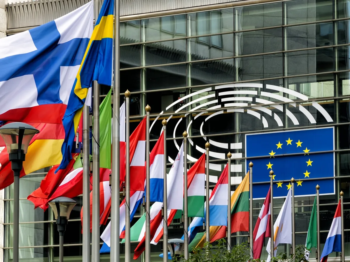 Ce taxe vamale va impune UE Americii? 28 de miliarde de dolari, de la aţă dentară până la diamante Foto: Shutterstock (fotografie cu caracter ilustrativ)