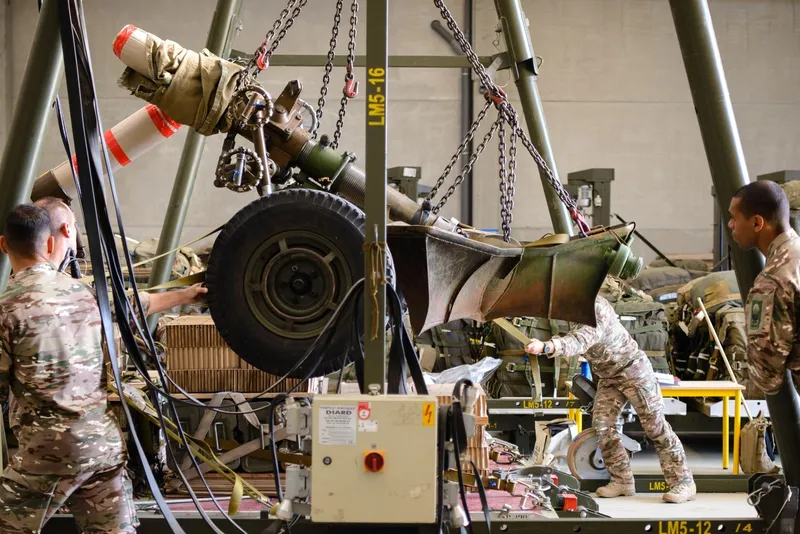 Statele NATO produc armament acum mai mult decât au făcut-o în decenii - Foto: Profimedia Images (imagine cu rol ilustrativ)