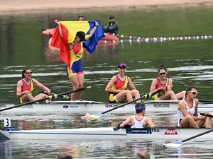 Echipa patru cârmaci fete, la Campionatul European U19 - Foto: Detlev Seyb/MyRowingPhoto.com