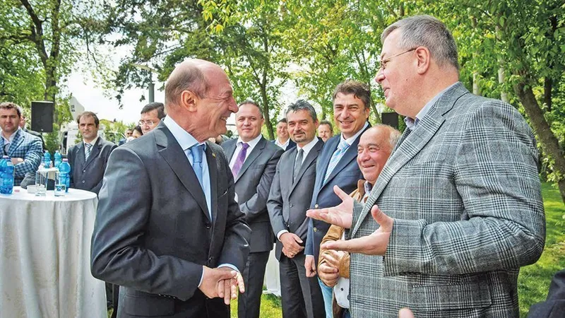 Analistul Bogdan Chirieac a păstrat o relație bună cu Băsescu, via Elena Udrea