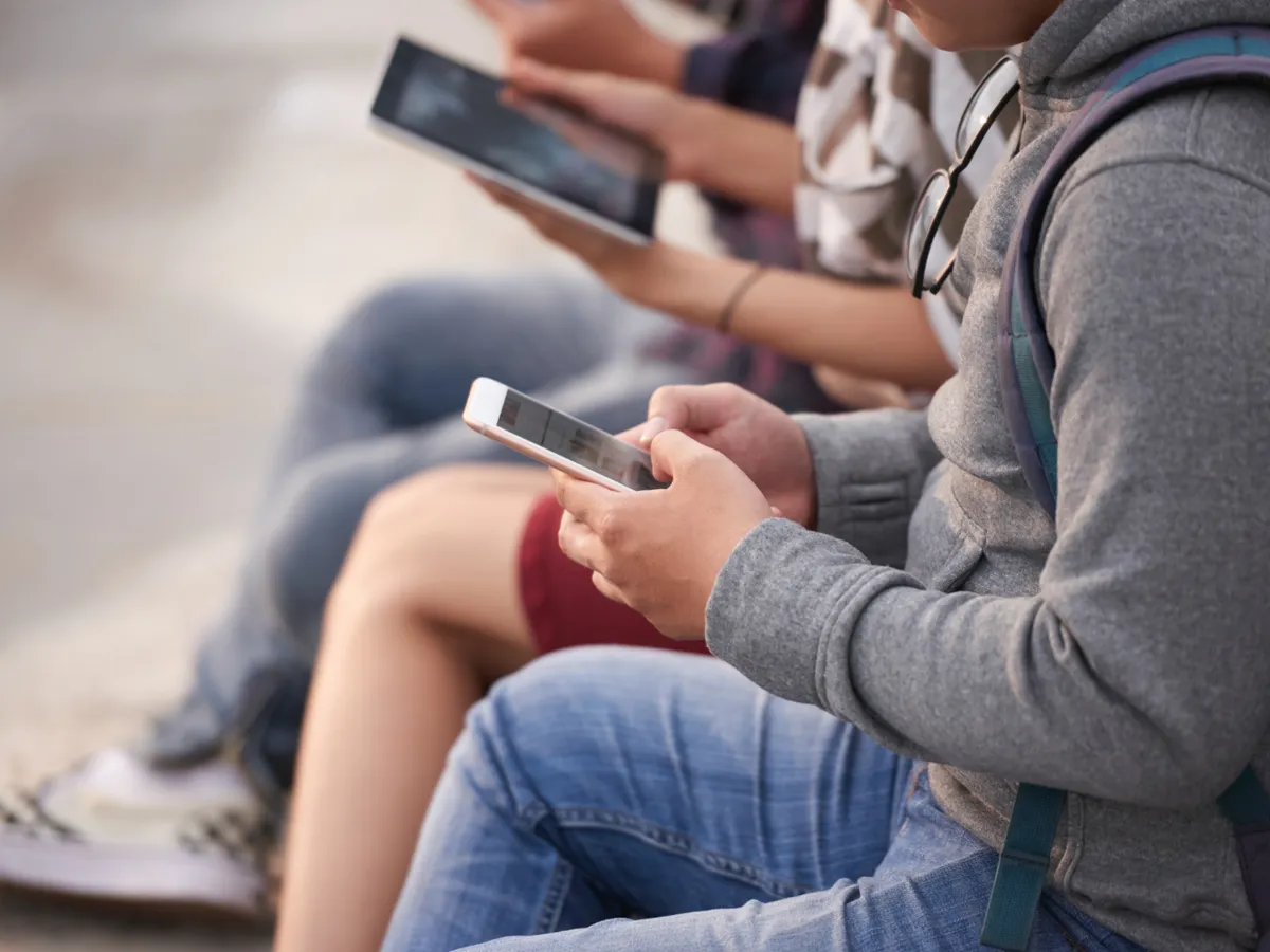 Tineri - Foto: Freepik (Imagine cu rol ilustrativ)