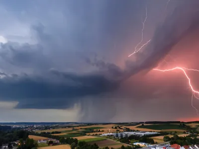 METEO Se schimbă vremea! Furtuni și ploi în mai multe județe din țară. Unde? - Foto: Arhiva