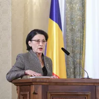 Ecaterina Andronescu dă peste cap, din nou, sistemul de învățământ. Foto Inquam Photos/Octav Ganea