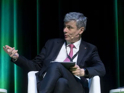 Virgil Popescu, exact acum trei ani, când era ministrul Energiei - Foto: Profimedia Images