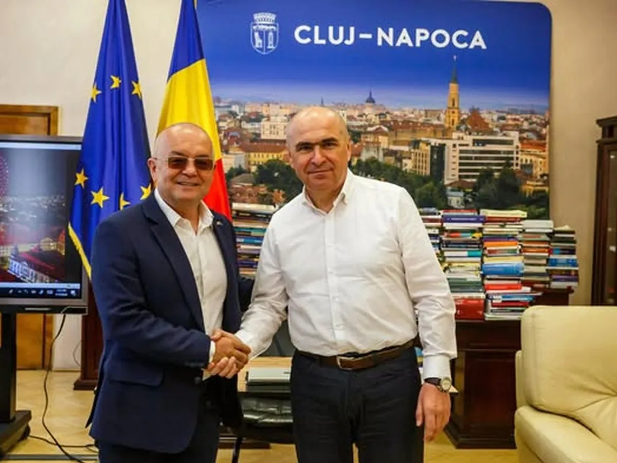 Primarul Clujului, Emil Boc, şi premierul interimar Ilie Bolojan - Foto: Facebook/Emil Boc