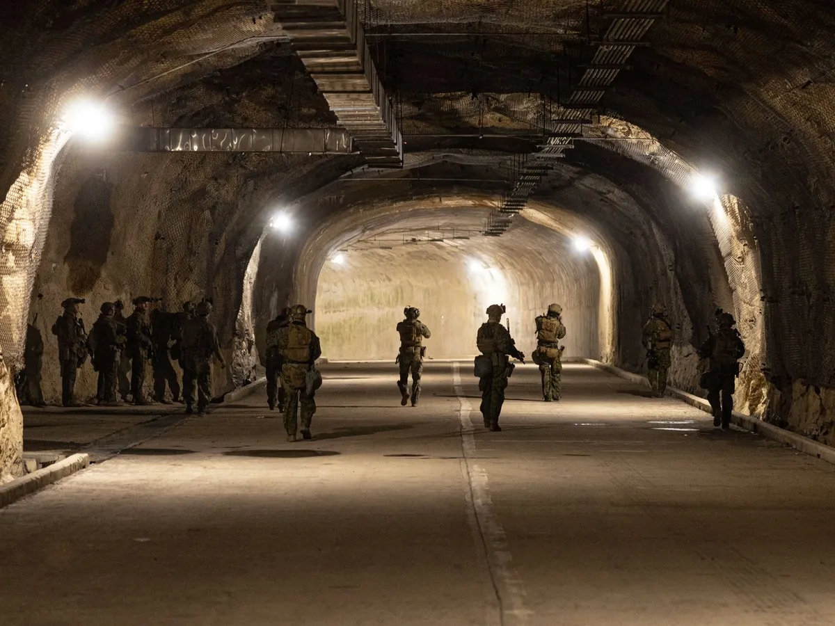 VIDEO Intervenția terestră a SUA în Iran ar putea fi pentru securizarea uraniului pentru bombe nucleare