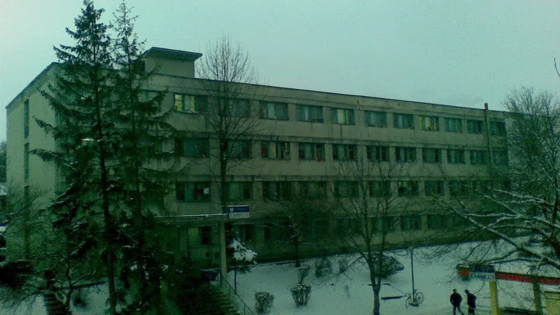 O studentă cazată în căminul Târgușor Copou din Iași spune că a fost abuzată de un băiat pe care-l cunoscuse pe Facebook Foto: mapio.net