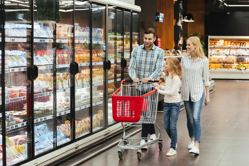 Alimenete la prețuri bune în supermarket - Foto: Freepik