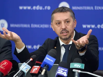 Daniel David anunță 2 teme obligatorii în Săptămâna Altfel din 2026. Școlile vor primi instrucțiuni - Foto: Profimedia Images