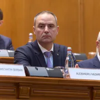 Nazare: Am întins plapuma mai mult decât ne permiteam, ignorând regulile jocului. Trăim pe datorie - Foto: Profimedia Images
