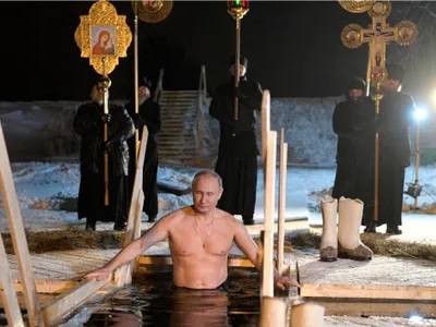Crioterapie și băi în sânge de cerb pentru Putin „nemuritorul”. Programul de miliarde de $ prin care dictatorul vrea să trăiască veșnic