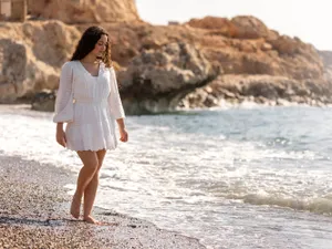 Cât costă o vacanță de 7 zile cu familia în Grecia, Spania, Italia. Cu cât s-a scumpit față de 2024? - Foto: Freepik