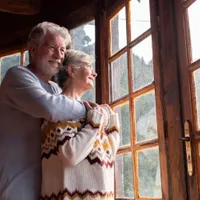 Cum iau pensionarii sute de lei în plus la pensie ca ajutor de încălzire? Cum se dau banii - Foto: Freepik