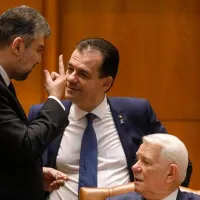 Premierul Orban, șeful PSD, Marcel Ciolacu, și Teodor Meleșcanu. FOTO: g4media.ro