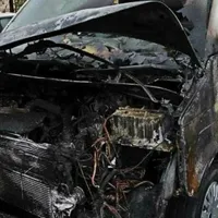 O ambulanță a Serviciului Judeţean Vaslui a luat foc, în timp ce se afla la încărcat. Ce a urmat? - Foto: ISU Vaslui