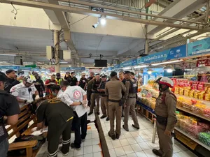 Un bărbat a împușcat șase persoane într-o piaţă din Bangkok. Atacatorul s-a sinucis - Foto: X / @PhoenixTV_News