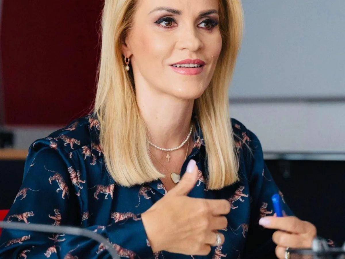 Gabriela Firea, discurs în limba spaniolă la un eveniment din Madrid - Foto: Facebook