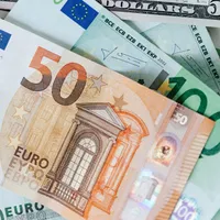De ce se împrumută România cel mai scump din toată Uniunea Europeană? - Foto: Pexels/Kaboompics.com