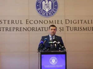 Cum vrea Radu Miruță să dea afară angajații cu „contracte betonate” sau să le scadă veniturile. „Mergi pe traseul ăsta, e foarte sigur”