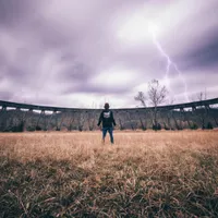 Tragedie în Caraș-Severin: doi tineri loviți de fulger. Unul a murit pe loc, altul e grav rănit - FOTO: Pexels (imagine cu rol ilustrativ)