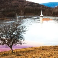 REZIDUURI  Mina de la Roșia Poieni a generat un lac care a îngropat un sat - Foto: INQUAM PHOTOS/ Melinda Nagy