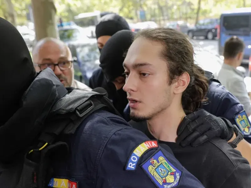 „Maru”, dealerul lui Vlad Pascu, ridicat de mascați și dus la audieri în cazul morții lui "Castron" - Foto: Profimedia images