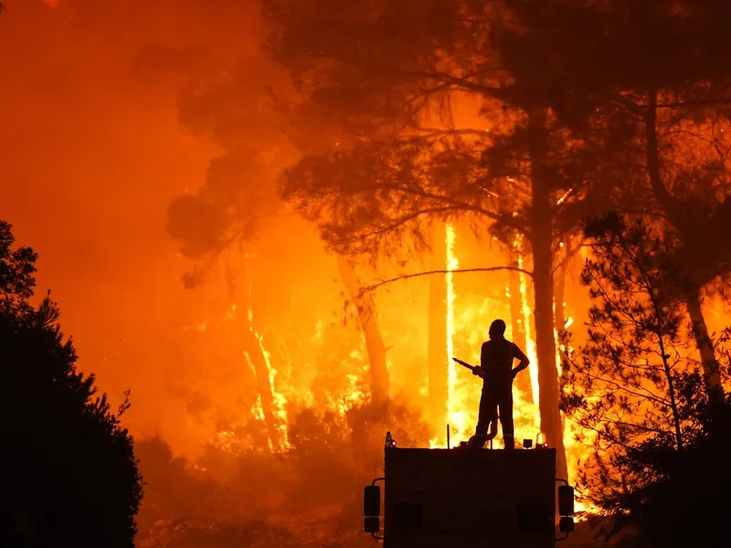 Zecile incendii devastatoare din Turcia, revendicate de teroriștii kurzi PKK "Copiii focului" - Foto: Profimedia images