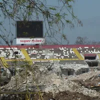 Vechiul stadion Rapid nu a fost demolat nici până acum. Foto Newsweek România