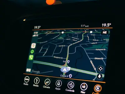 Sistem GPS auto (imagine cu caracter ilustrativ) - Foto: pexels.com/Erik Mclean