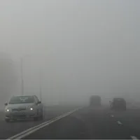 Vizibilitatea în trafic este scăzută sub 200 de metri