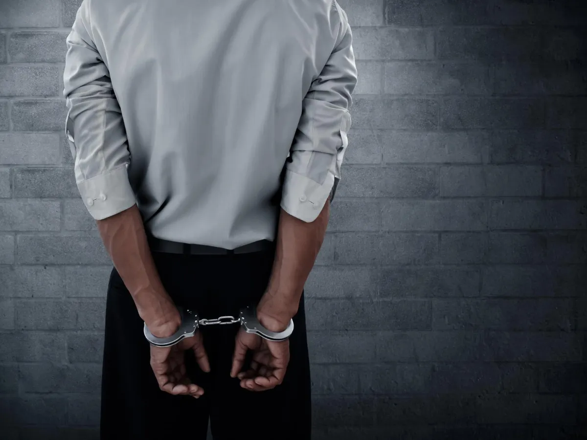 Cluj: Presupus cămătar arestat preventiv pentru şantaj şi împrumuturi ilegale de 1 milion lei