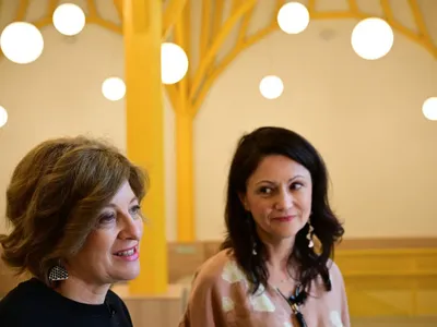 Oana Gheorghiu şi Carmen Uscatu, fondatoarele ONG-ului Dăruieşte Viaţă - Foto: Profimedia Images