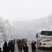 Şoseaua de pe Muntele Tateyama, la redeschidere - Foto: Profimedia Images
