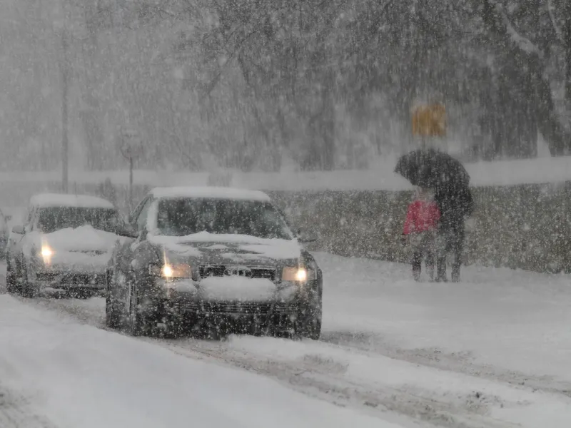 METEO România, sub cod galben de viscol, ninsori și ger. - Foto: Profimedia images