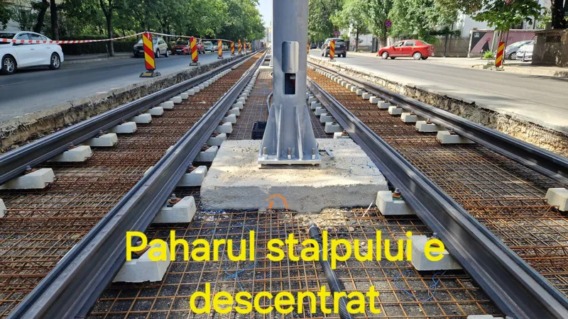 Cum a lucrat „Dorel” pe linia tramvaiului 5 din București: aliniamente greșite, traverse lipsă - Foto: Facebook/Asociatia Metrou Usor