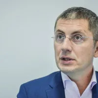 Vicepremierul Dan Barna a admis că paşaportul COVID ar putea deveni obligatoriu. / Foto: fanatik.ro