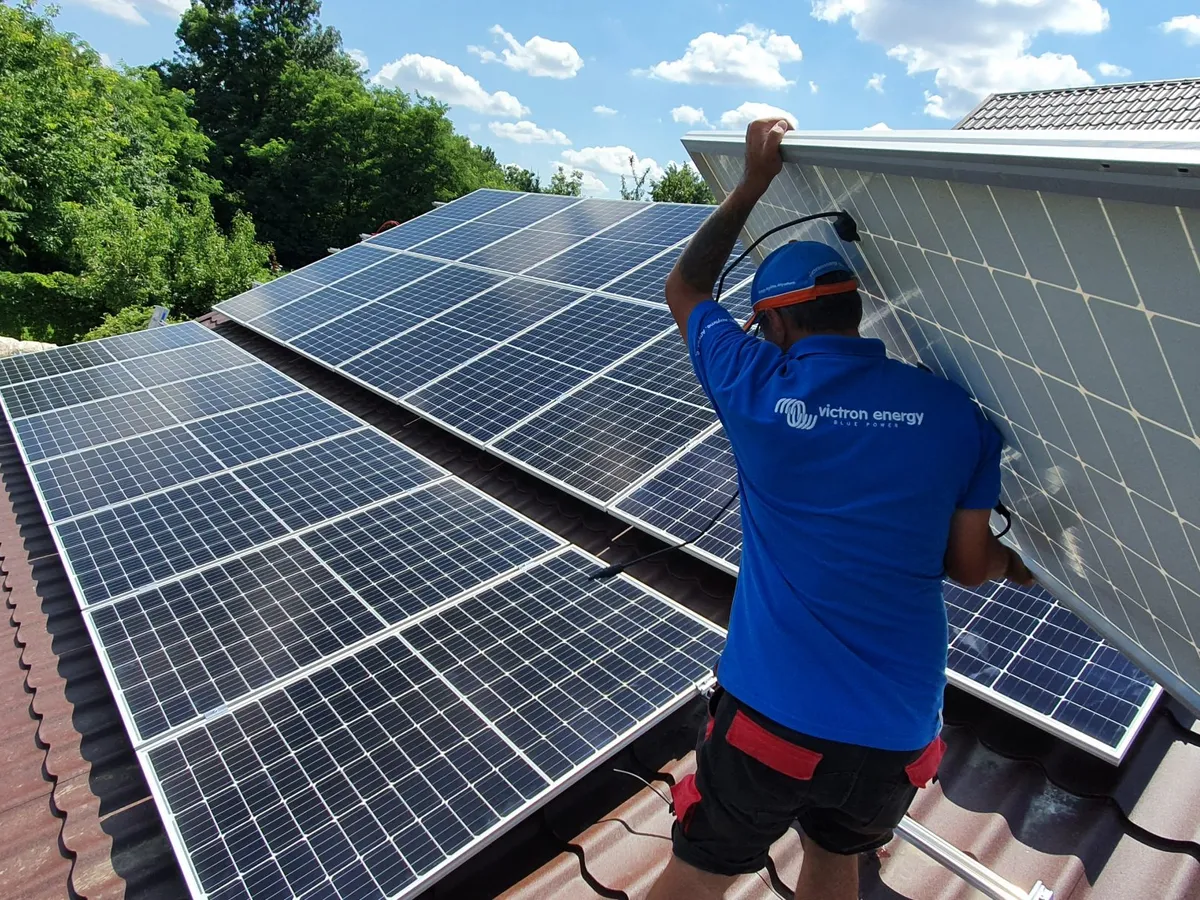Panouri fotovoltaice - FOTO: ecosolaris