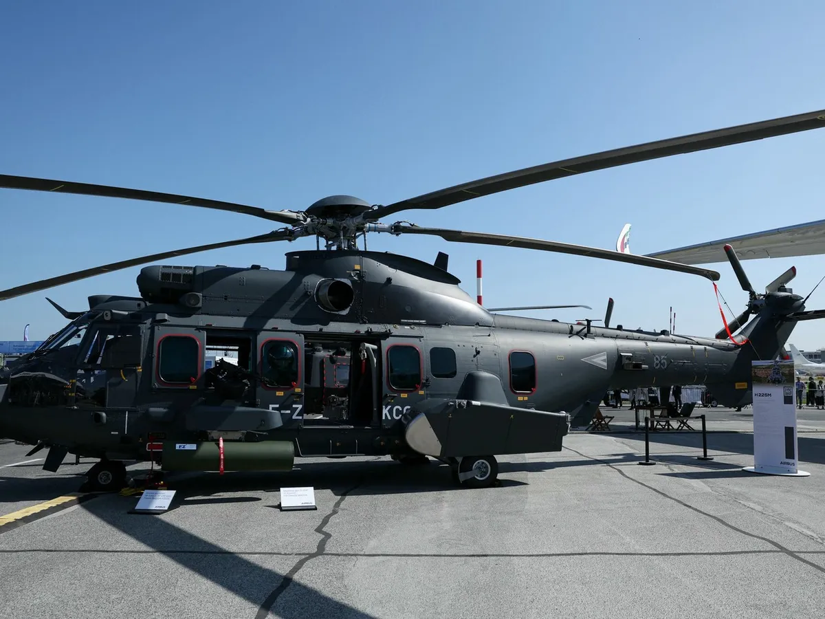 H225M Caracal, capabil să îndeplinească diverse misiuni - Foto: Profimedia Images (imagine cu rol ilustrativ)