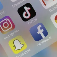 Autorităţile din Rusia dau în judecată cinci platforme de socializare. / Foto: twitter.com/fortunetech