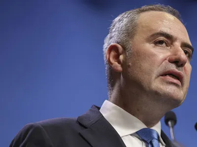 Alexandru Nazare, ministrul Finanţelor, în conferinţă de presă - Foto: INQUAM PHOTOS/Octav Ganea