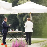 Angela Merkel și Emmanuel Macron, în iunie 2020 Foto: Facebook
