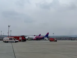 Un avion cu 221 pasageri a aterizat de urgenţă pe aeroportul din Cluj. A fost semnalată o defecțiune - Foto: Stiri de Cluj