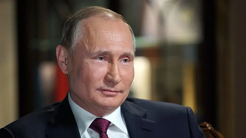 Un grup apropiat de Kremlin a făcut plăţi la politieni europeni, pentru a susţine anexarea Crimeei - Foto: Wikipedia/Пресс-служба Президента России